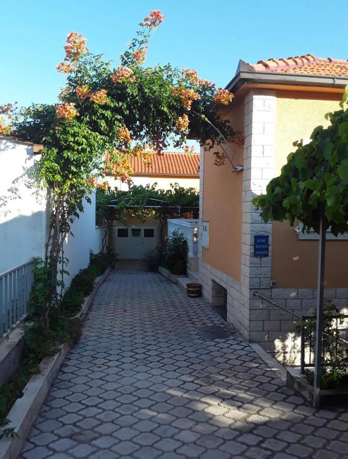 Apartment Dijana Orebić Esterno foto
